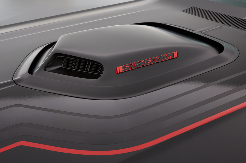 Illustration for article titled The Dodge Shakedown Challenger Is A Freaking '71 Challenger With A Modern 485 HP Hemi